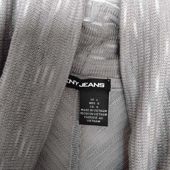 DKNY Jeans Size Large Gray Cowl Collar  Knit Sweater NWT - Picture 4 of 8